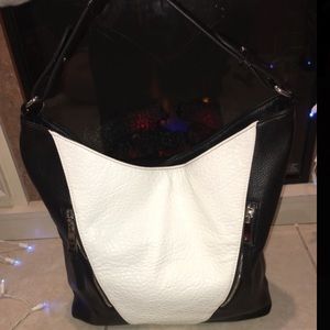 Kensi Black & White large shoulder bag